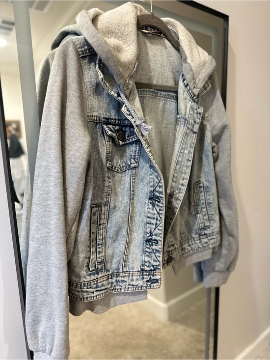 Highway Jeans Jackets & Blazers - Highway Jeans Light Wash Denim Jacket with Gray Hoodie and Sleeves 🩵🩶